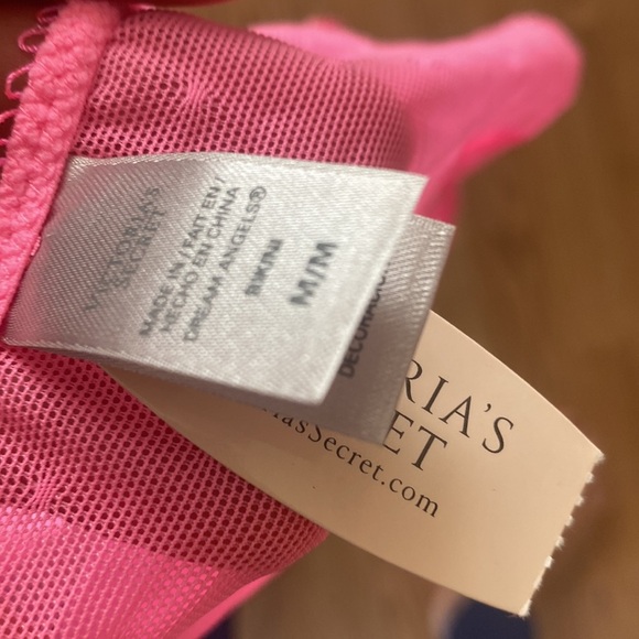 Victoria’s Secret NWT bra set - Picture 12 of 12